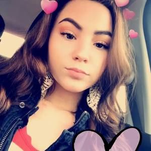 Meet your Posher, Brittany